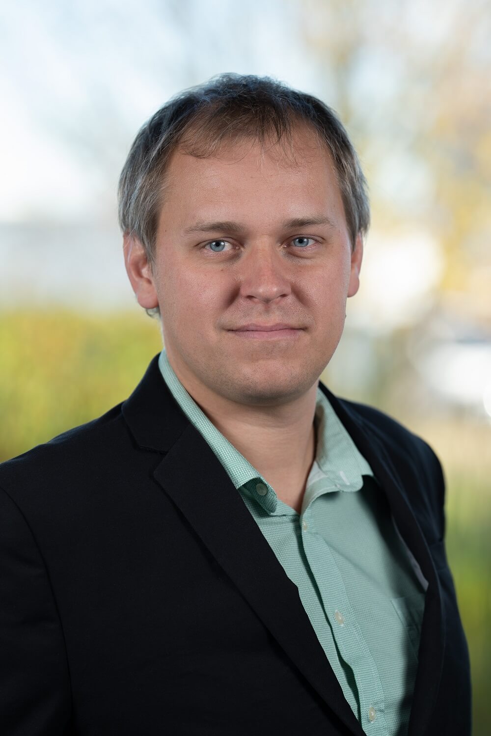 Jakub Novak is field sales engineer.